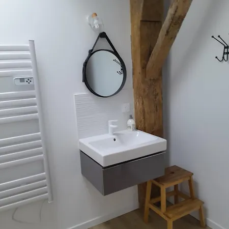 Feriehus Familial 8 Couchages Proche Puydufou